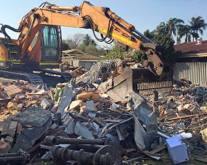 Đơn vị thu mua xác nhà giá cao uy tín tại Dĩ An, Bình Dương