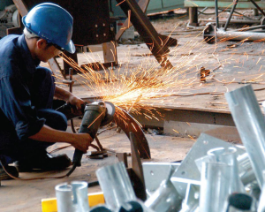 Dịch vụ hàn sắt tận nhà tại Bình Chánh uy tín, giá tốt