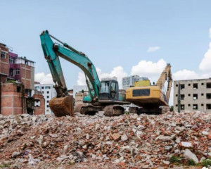 Dịch Vụ Đập Phá, Tháo Dỡ Công Trình Tại Tân Phú Uy Tín